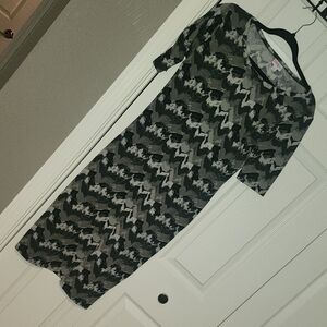 LuLaRoe Monochrome Patterned Dress